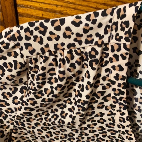 Super cute cheetah print top!! - Picture 2 of 3